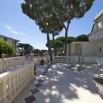 Azzurra Hotel 3*