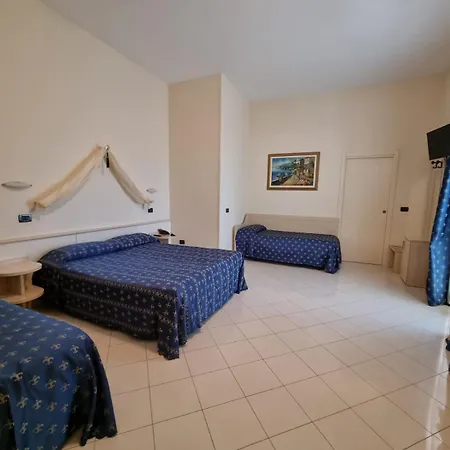 Azzurra Hotel Llido Degli Estensi
